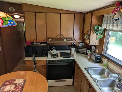 575 Meadow Ln, Dixon, IL 61021 photo 19