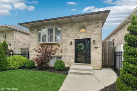4751 S Knox Ave, Chicago, IL 60632