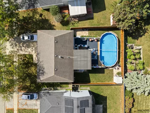 Other - 1190 Singleton Dr, Roselle, IL 60172 photo 17 of 19