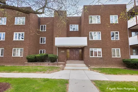 150 E Grand Ave #302, Elmhurst, IL 60126
