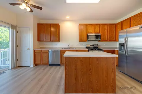 Kitchen - 756 Lambert Ln, Bartlett, IL 60103 photo 2 of 3