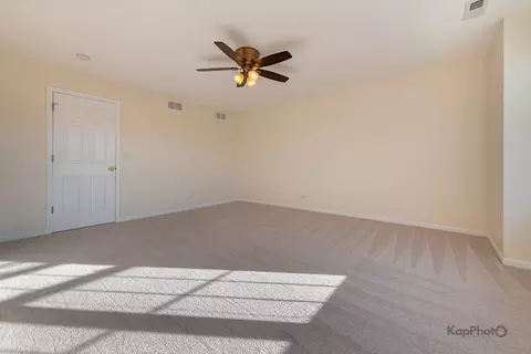 Bedroom - 756 Lambert Ln, Bartlett, IL 60103 photo 1 of 6