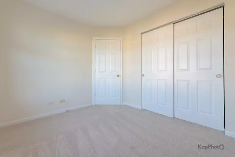 Bedroom - 756 Lambert Ln, Bartlett, IL 60103 photo 3 of 6