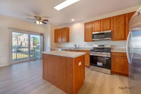 Kitchen - 756 Lambert Ln, Bartlett, IL 60103 photo 3 of 3