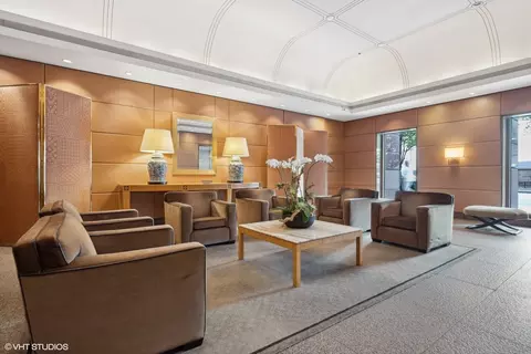 161 E Chicago Ave #29DE, Chicago, IL 60611 photo 32