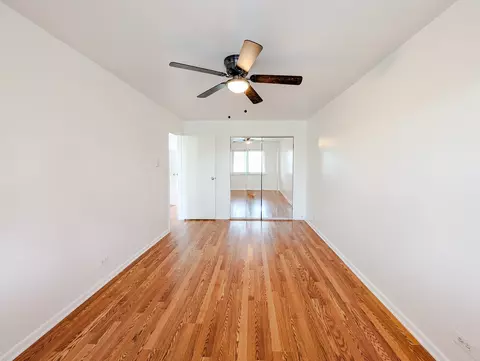 1130 W 18th St #2E, Broadview, IL 60155 photo 4