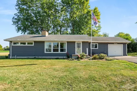 Exterior - 2802 N 3501st Rd, Seneca, IL 61360 photo 1 of 5