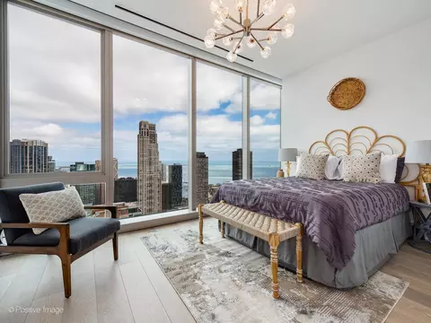 Bedroom - 363 E Wacker Dr #4208, Chicago, IL 60601 photo 3 of 4