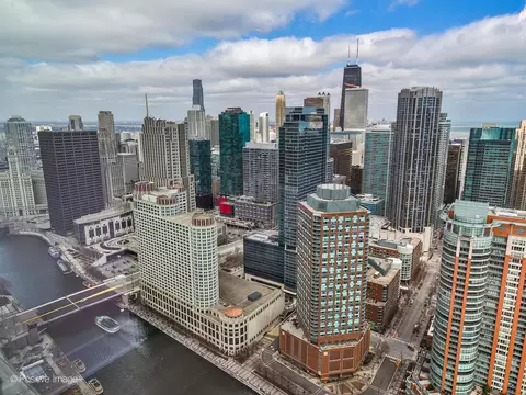 View/Area - 363 E Wacker Dr #4208, Chicago, IL 60601 photo 5 of 6