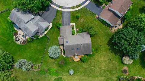 6 Ennis Ct, Cary, IL 60013 photo 27