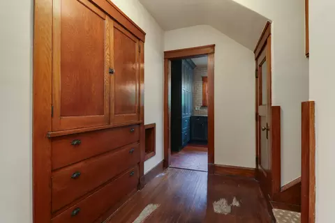 Entry Way - 4 Clinton Pl, Normal, IL 61761 photo 1 of 4