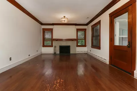 Living - 4 Clinton Pl, Normal, IL 61761 photo 3 of 3