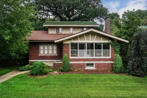 4 Clinton Pl, Normal, IL 61761