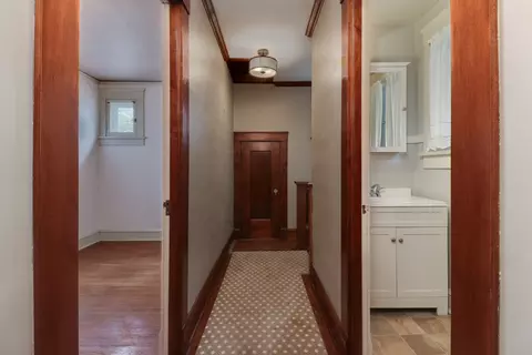 Entry Way - 4 Clinton Pl, Normal, IL 61761 photo 4 of 4
