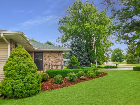 5874 Ada Dr, Roscoe, IL 61073 photo 37
