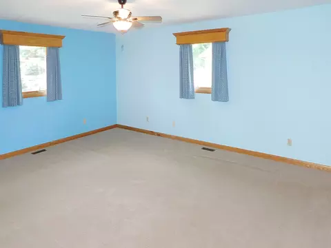 5874 Ada Dr, Roscoe, IL 61073 photo 31