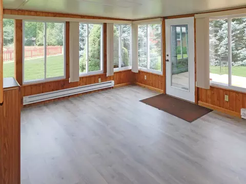 5874 Ada Dr, Roscoe, IL 61073 photo 12