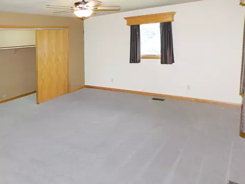 5874 Ada Dr, Roscoe, IL 61073 photo 30