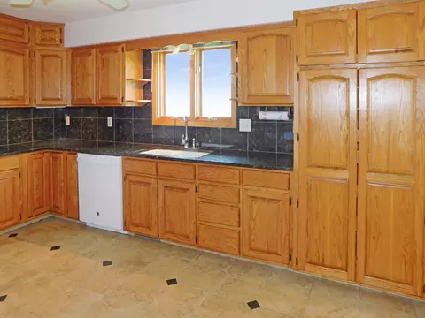 5874 Ada Dr, Roscoe, IL 61073 photo 22