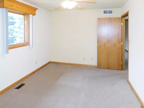 5874 Ada Dr, Roscoe, IL 61073 photo 26