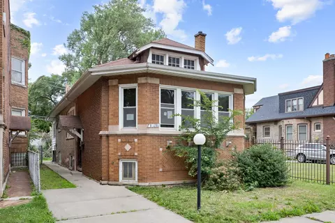 8128 S Clyde Ave, Chicago, IL 60617