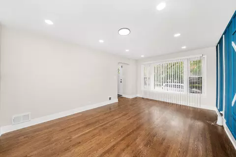 10338 S State St, Chicago, IL 60628 photo 6