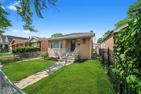 10338 S State St, Chicago, IL 60628 photo 4