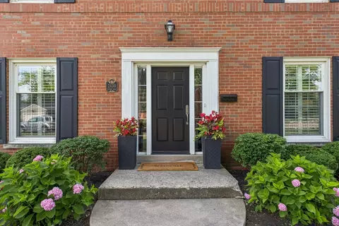 Entry Way - 2430 Covert Rd, Glenview, IL 60025 photo 1 of 2