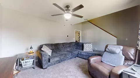 206 E High St, White Heath, IL 61884 photo 5
