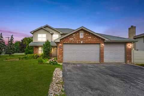 19055 Crawford Ave, Flossmoor, IL 60422