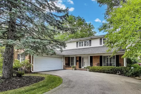 1704 S Fernandez Ave, Arlington Heights, IL 60005