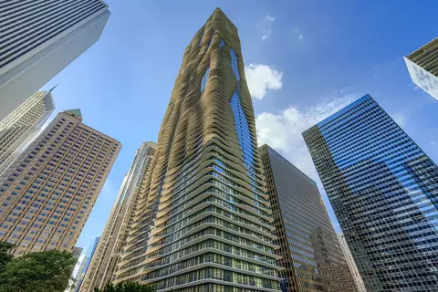 225 N Columbus Dr #6106, Chicago, IL 60601