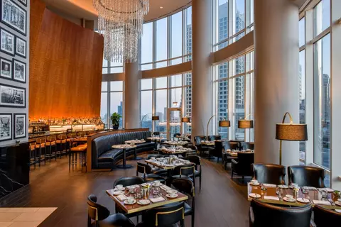 Dining - 401 N Wabash Ave #82B, Chicago, IL 60611 photo 4 of 7