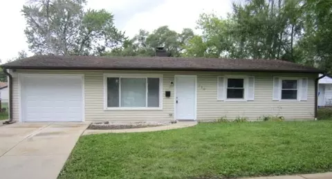 120 S Chestnut Dr, Streamwood, IL 60107