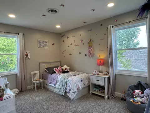 Bedroom - 1223 N Bush Ave, Kankakee, IL 60901 photo 5 of 6