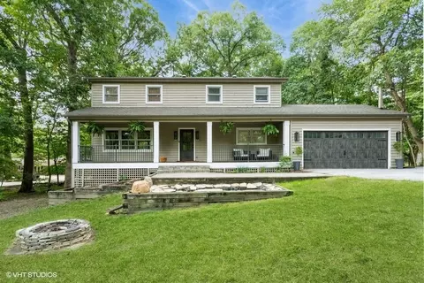 3506 W Oakhill Dr, Crete, IL 60417