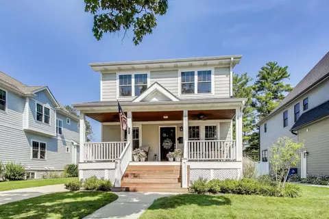 585 S Bryan St, Elmhurst, IL 60126