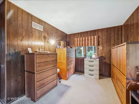 Bedroom - 11712 Westend Dr, Algonquin, IL 60102 photo 2 of 5