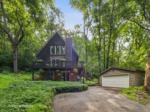 Exterior - 11712 Westend Dr, Algonquin, IL 60102 photo 2 of 6