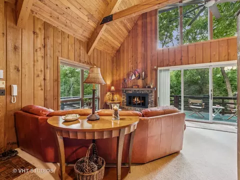 Living - 11712 Westend Dr, Algonquin, IL 60102 photo 3 of 5