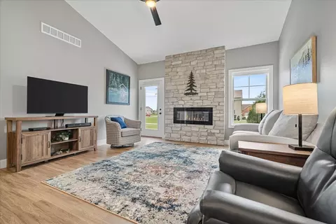Living - 1815 Glenbridge Rd, Bloomington, IL 61704 photo 1 of 3