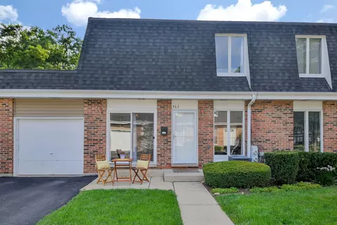 463 Sunnybrook Ln, Wheaton, IL 60187