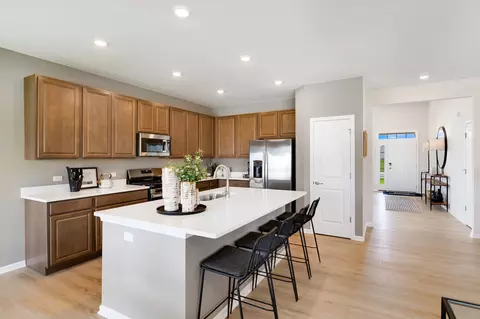 Kitchen - 316 Danforth Dr, Oswego, IL 60543 photo 2 of 3