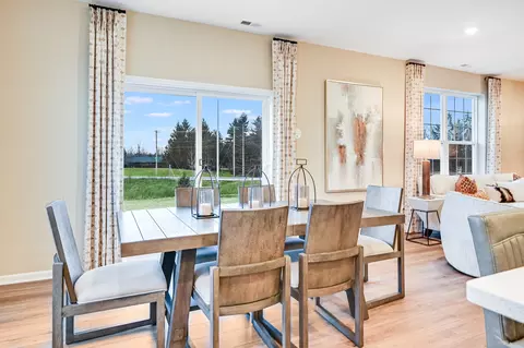 Dining - 14900 S Mccarthy Cir, Plainfield, IL 60544 photo 3 of 3