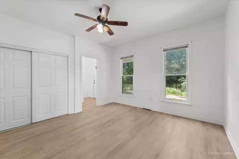 Bedroom - 767 Dixon Ave, Elgin, IL 60120 photo 6 of 7