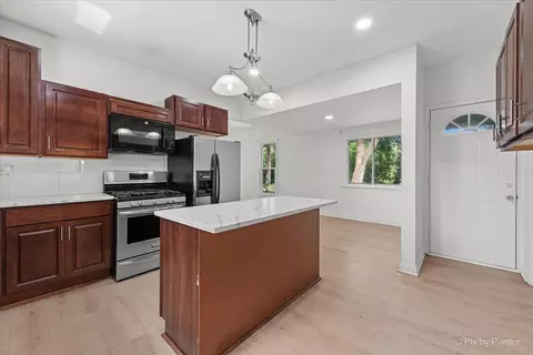 Other - 767 Dixon Ave, Elgin, IL 60120 photo 4 of 11