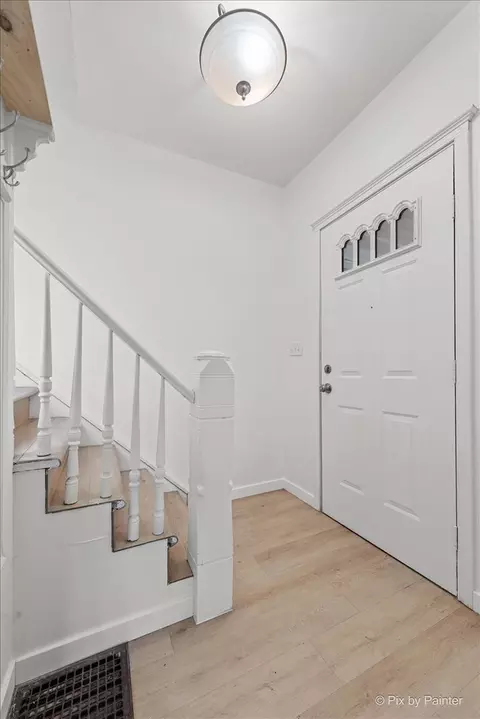 Entry Way - 767 Dixon Ave, Elgin, IL 60120 photo 2 of 3