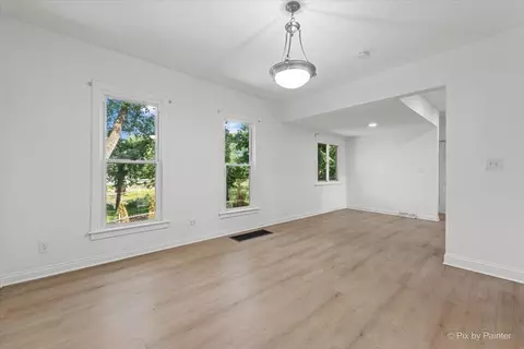 Living - 767 Dixon Ave, Elgin, IL 60120 photo 2 of 3