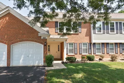 500 Aberdeen Ln #C, Prospect Heights, IL 60070