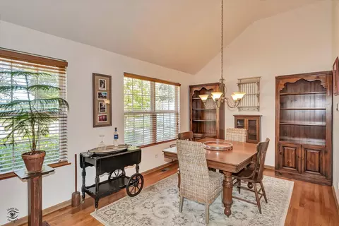 901 Barton Ln, Peotone, IL 60468 photo 7